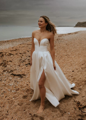 Strapless Ivory Satin Slit Wedding Dress With Pockets Strapless Ivory Satin Slit Wedding Dress With Pockets